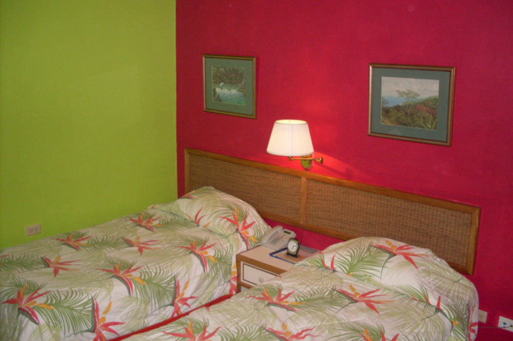 Coral Cove Marina Hotel Chaguaramas Exterior foto